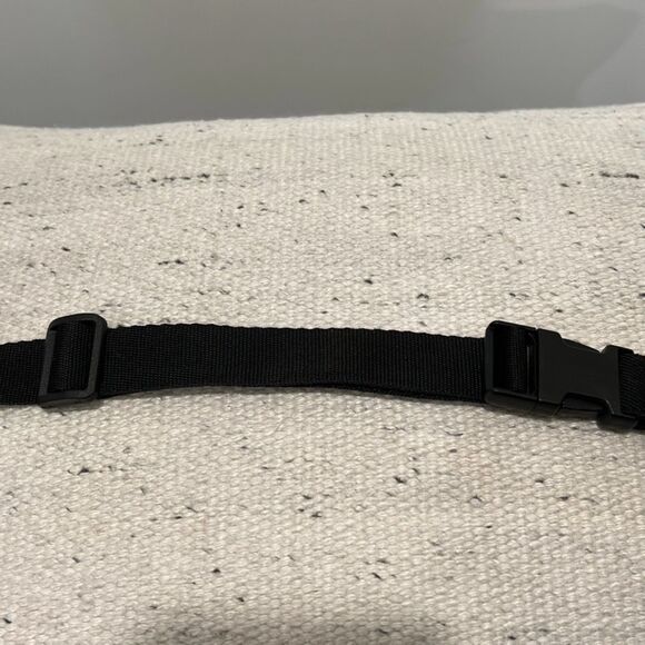 Supreme - Leather Waist/Shoulder Pouch (June 2019. Week 15) - Black - Picture 4 of 6